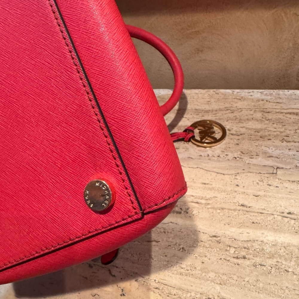 SOLD DO NOT BUY Michael Kors Salmon Satchel Bag - Picture 10 of 14